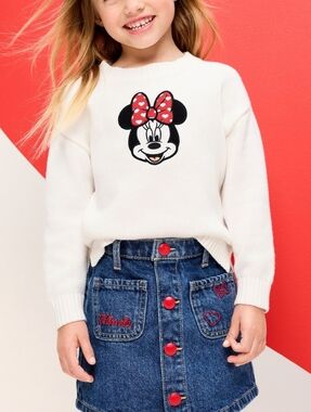 5T • Disney × Old Navy • Cream Knit Sweater With Embroidered Minnie Mouse